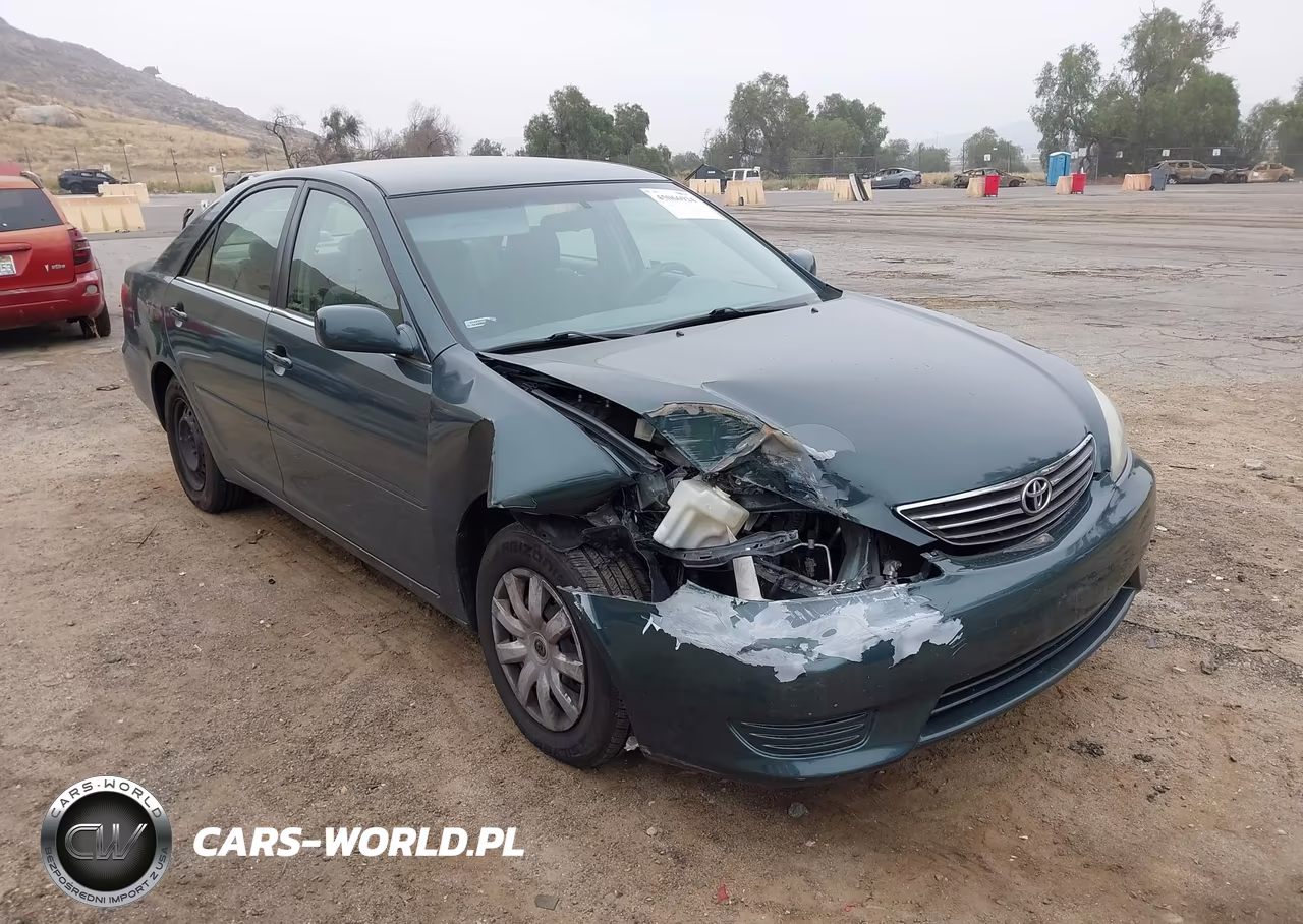 2005 Toyota Camry Le