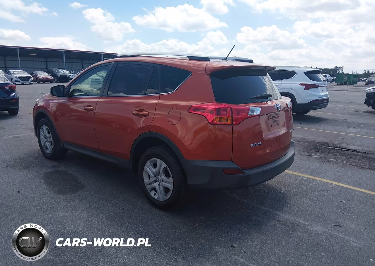 2015 Toyota Rav4 Le VIN:JTMZFREV2FJ034684 - 3