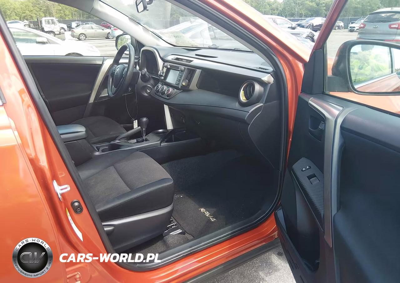 2015 Toyota Rav4 Le VIN:JTMZFREV2FJ034684 - 5