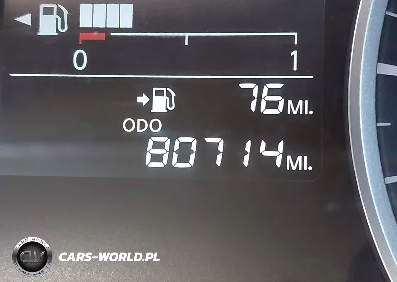 2021 Nissan Versa S 5-Speed Manual Transmission VIN:3N1CN8BV8ML897294 - 16