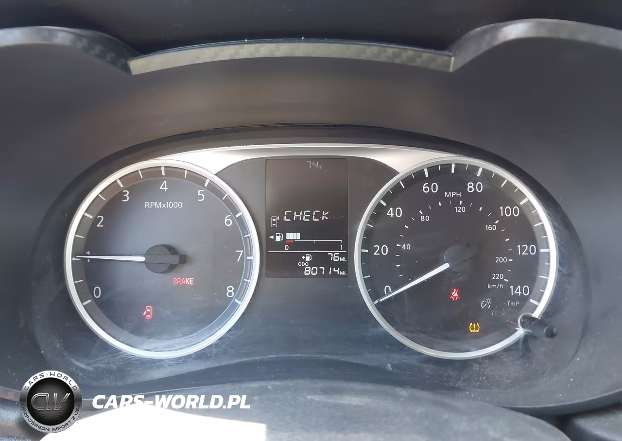 2021 Nissan Versa S 5-Speed Manual Transmission VIN:3N1CN8BV8ML897294 - 7