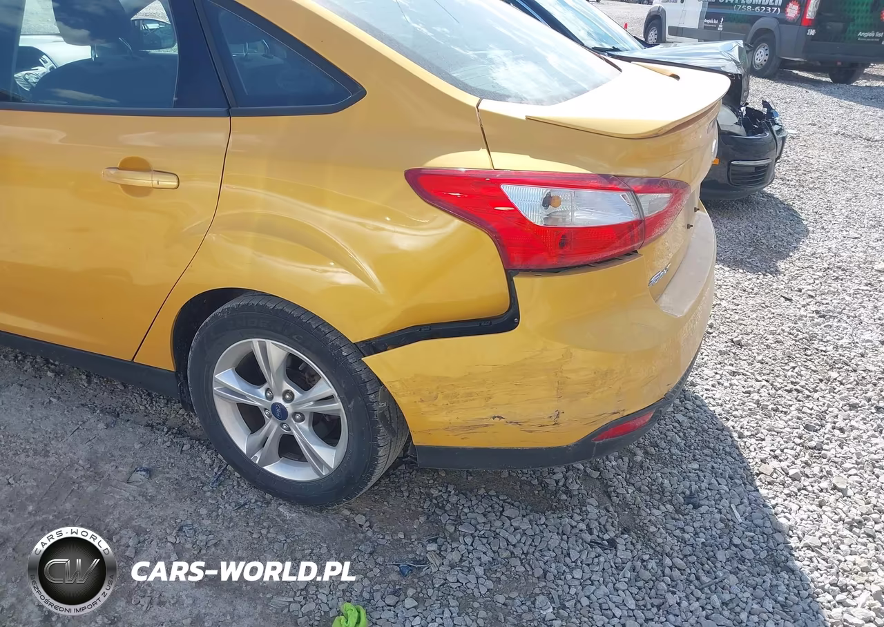 2012 Ford Focus Se VIN:1FAHP3F23CL319751 - 12
