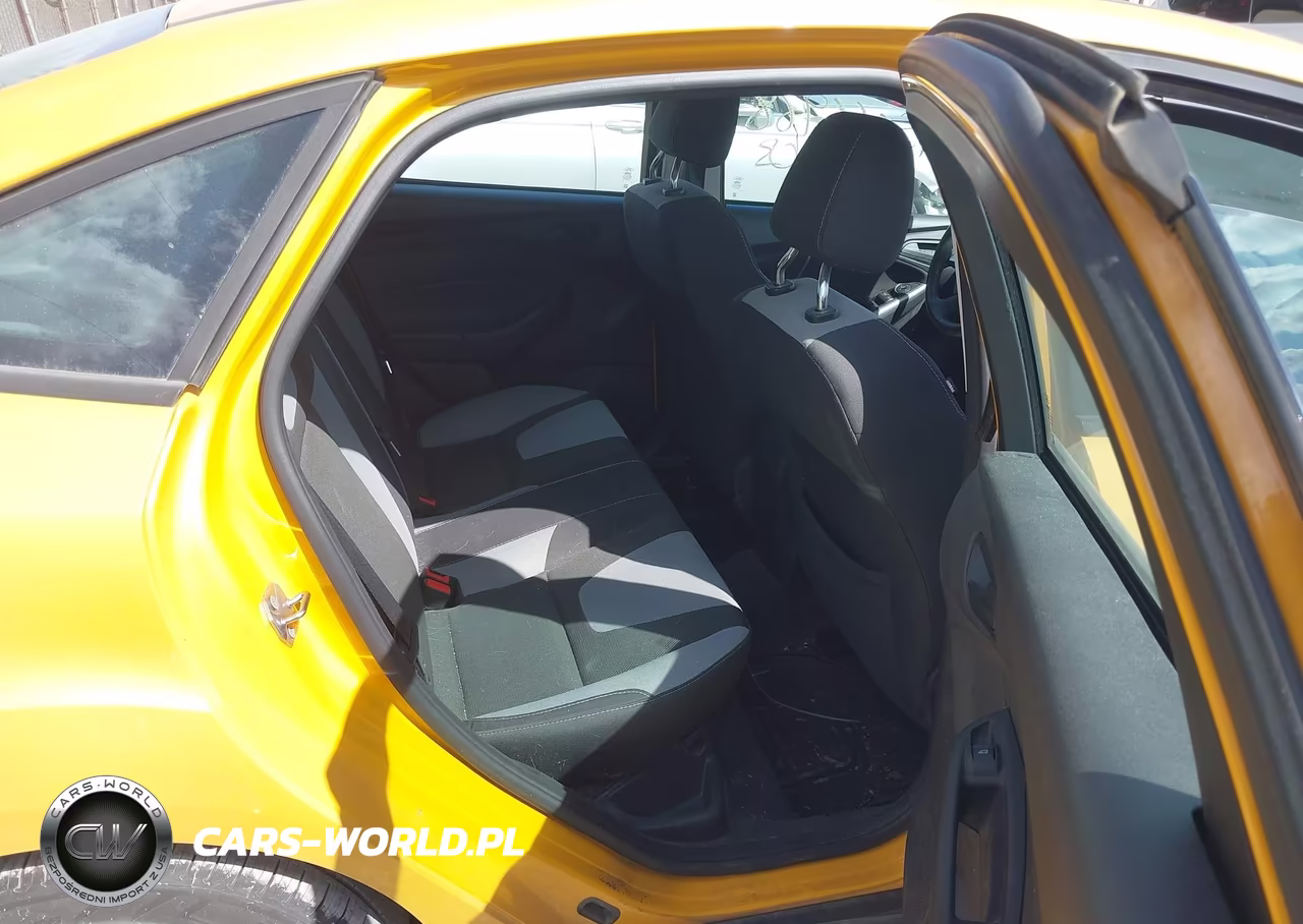 2012 Ford Focus Se VIN:1FAHP3F23CL319751 - 8