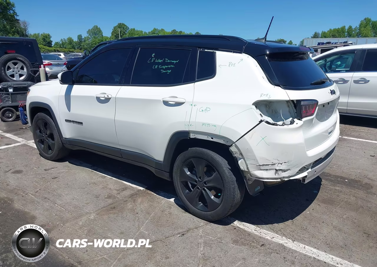 2019 Jeep Compass Altitude Fwd VIN:3C4NJCBBXKT833183 - 3