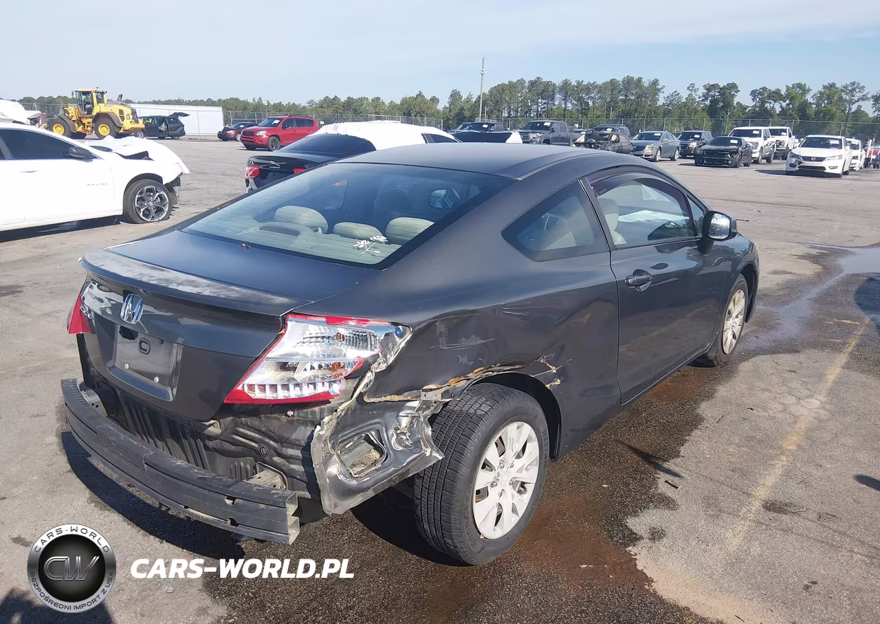 2012 Honda Civic Lx VIN:2HGFG3B57CH564570 - 4