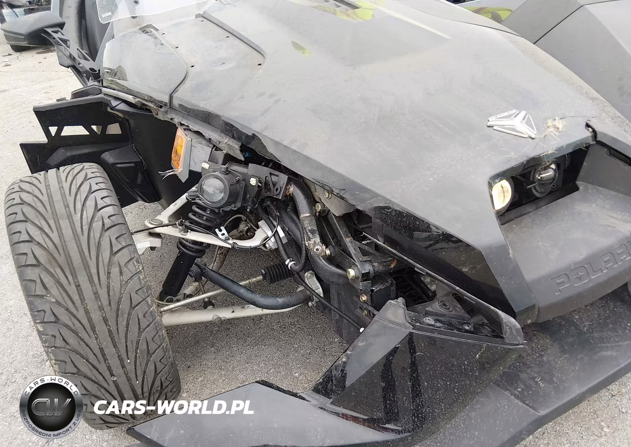2017 Polaris Slingshot VIN:57XAASFA0H8119006 - 6