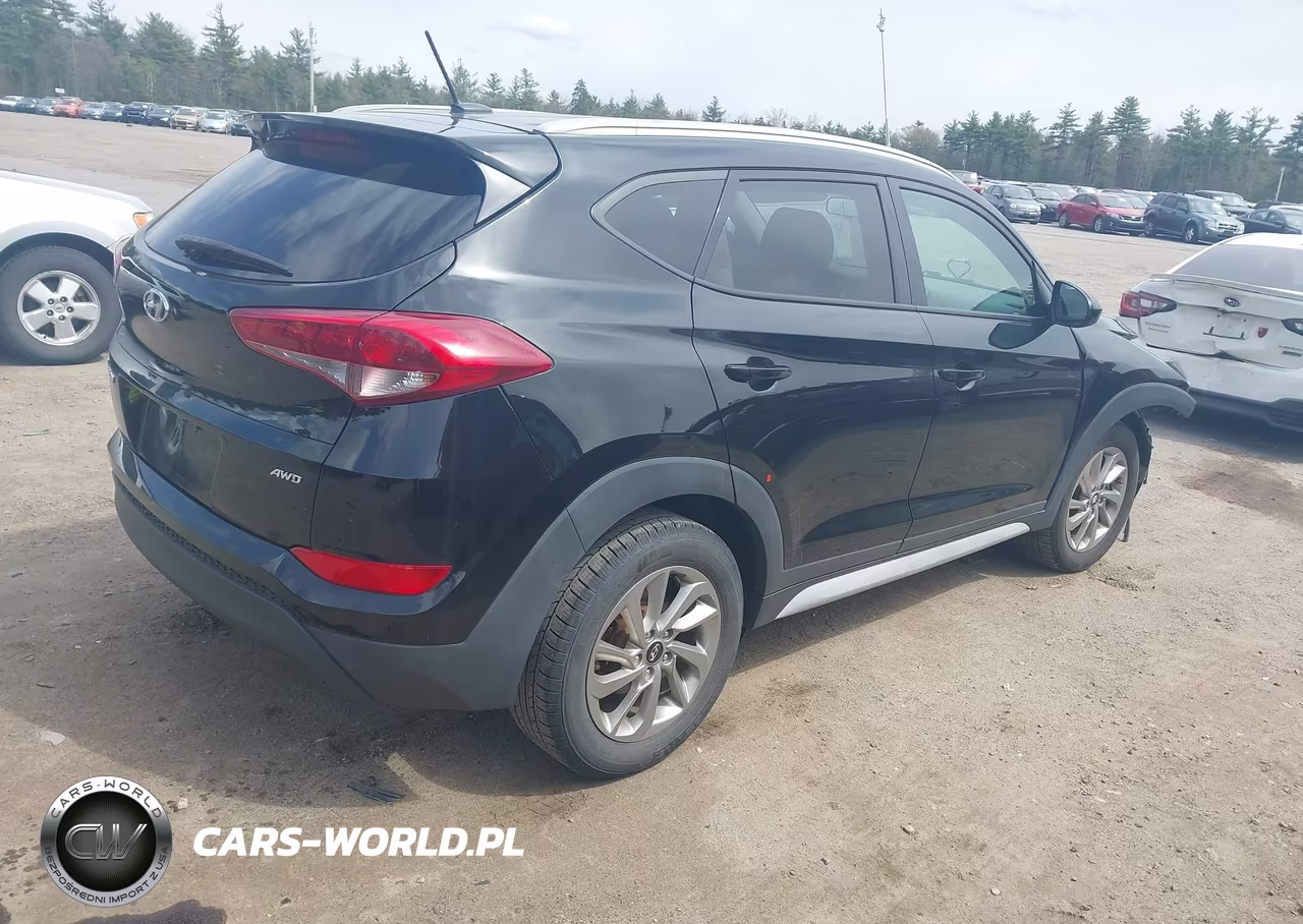 2017 Hyundai Tucson Se VIN:KM8J3CA41HU524711 - 4