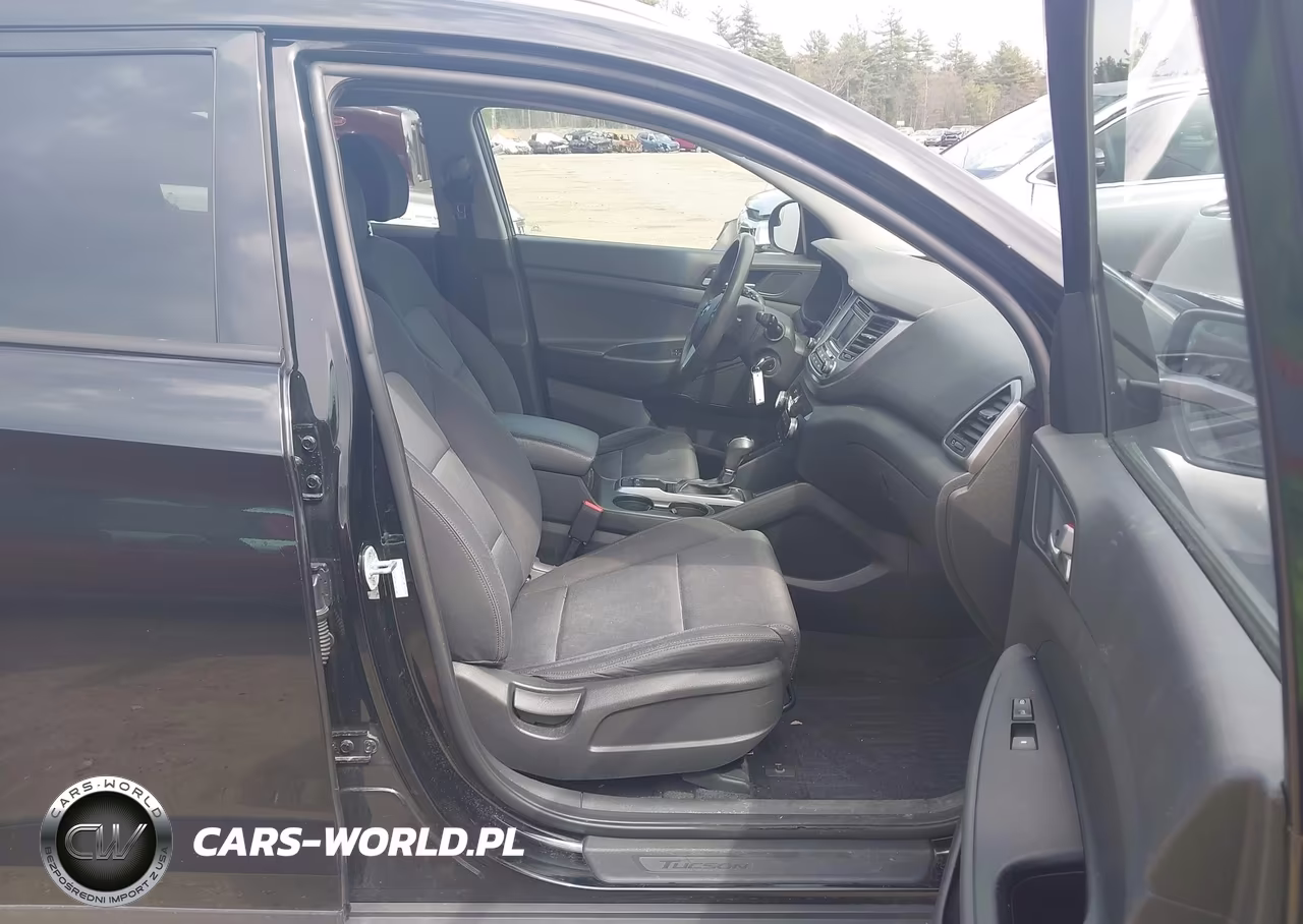2017 Hyundai Tucson Se VIN:KM8J3CA41HU524711 - 5