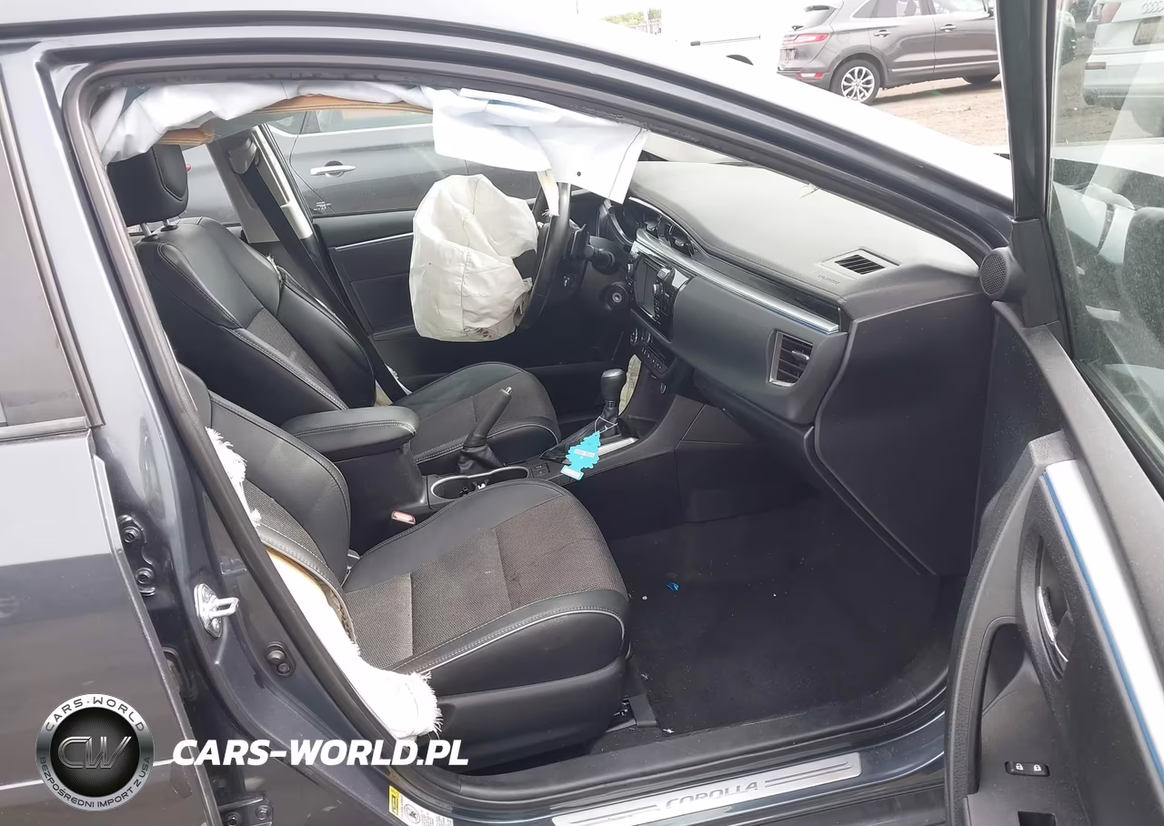2015 Toyota Corolla S Plus VIN:2T1BURHE0FC451414 - 5