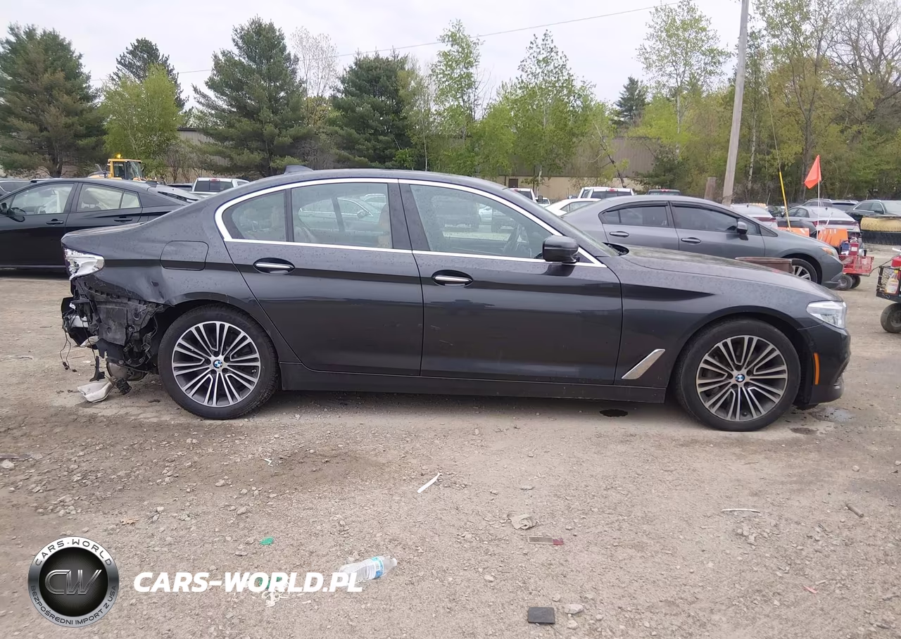 2017 BMW 540I xDrive VIN:WBAJE7C36HG889844 - 13