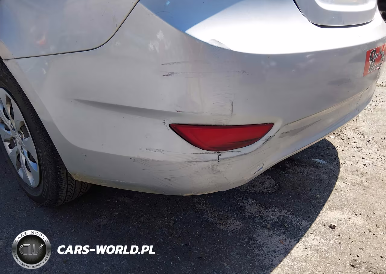 2015 Hyundai Accent Gls VIN:KMHCT4AE1FU838749 - 15