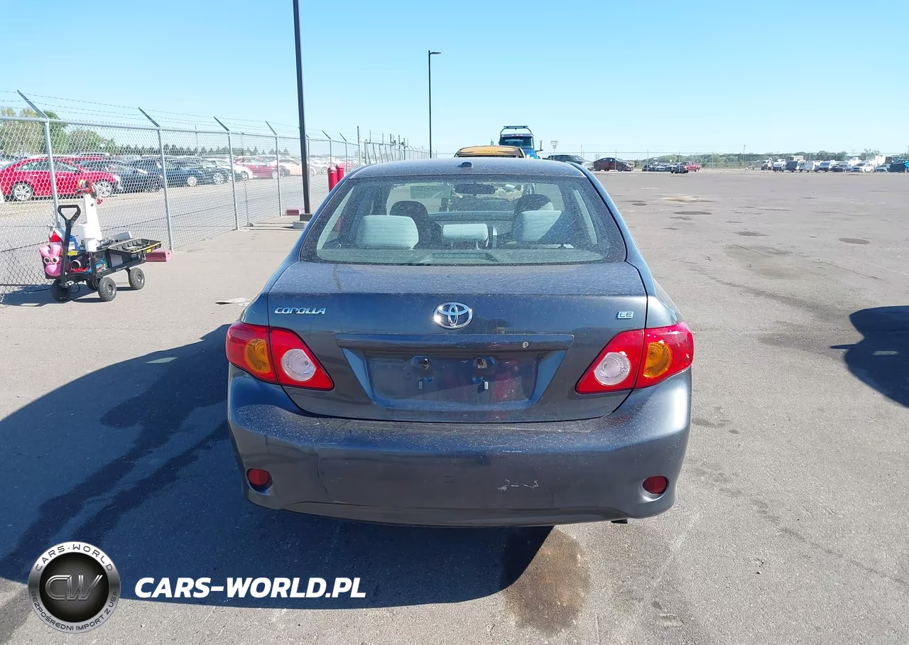 2010 Toyota Corolla Le VIN:1NXBU4EE2AZ311105 - 17