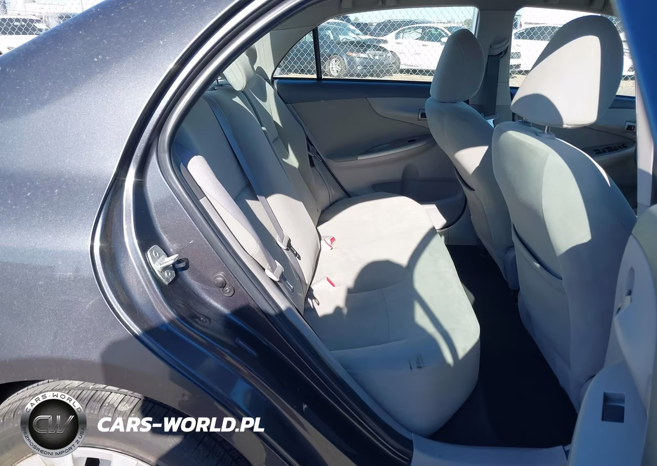 2010 Toyota Corolla Le VIN:1NXBU4EE2AZ311105 - 8