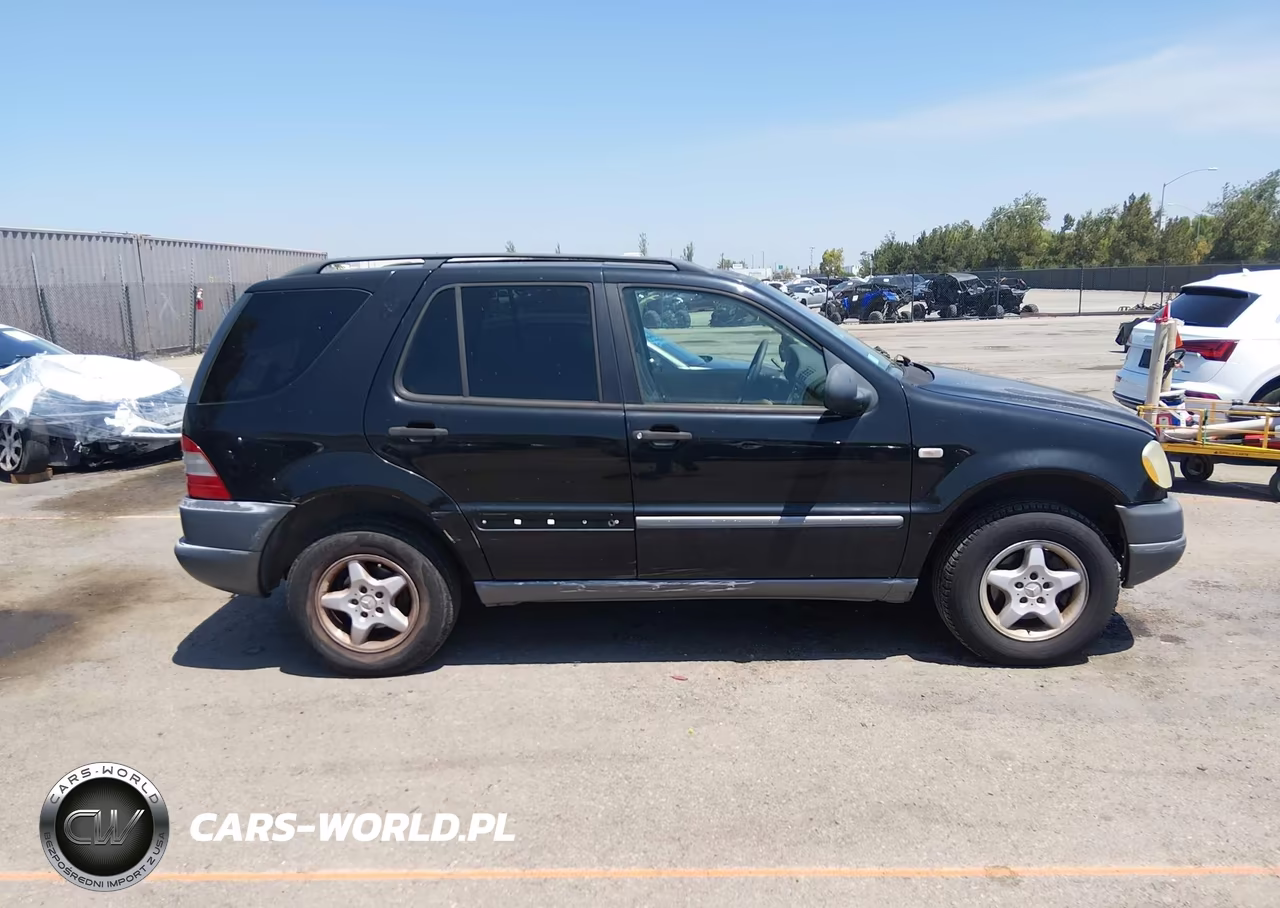 1999 Mercedes-Benz Ml 320 VIN:4JGAB54E3XA123745 - 13
