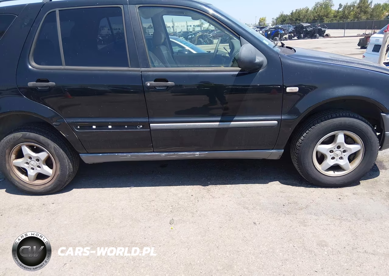 1999 Mercedes-Benz Ml 320 VIN:4JGAB54E3XA123745 - 18