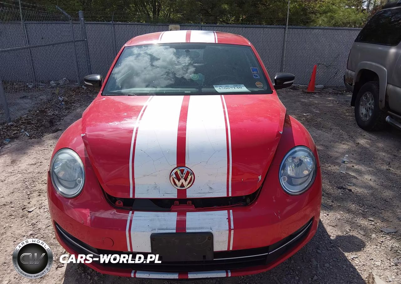 2012 Volkswagen Beetle 2.0T VIN:3VWV67AT5CM618144 - 12