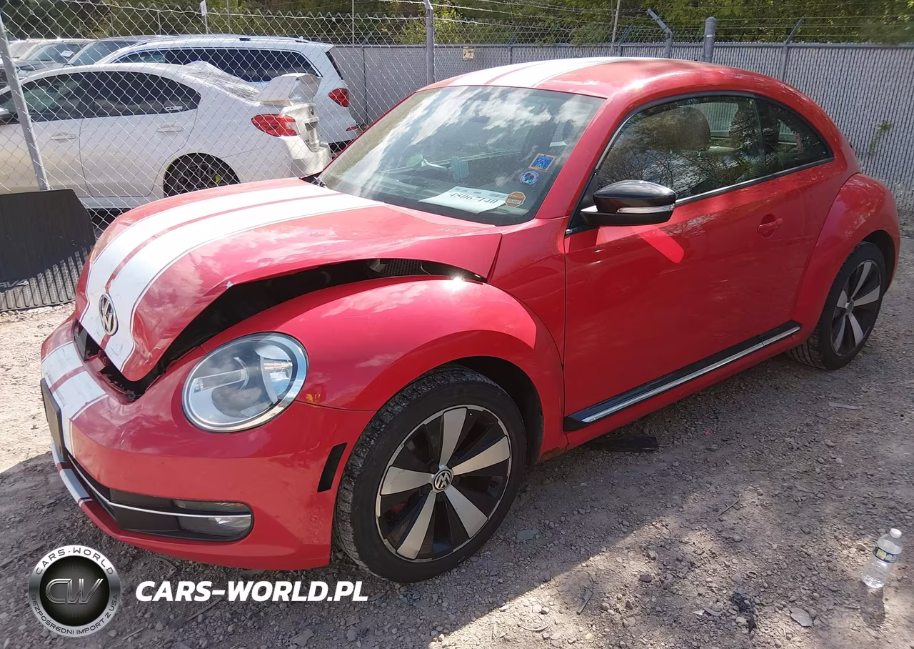 2012 Volkswagen Beetle 2.0T VIN:3VWV67AT5CM618144 - 2