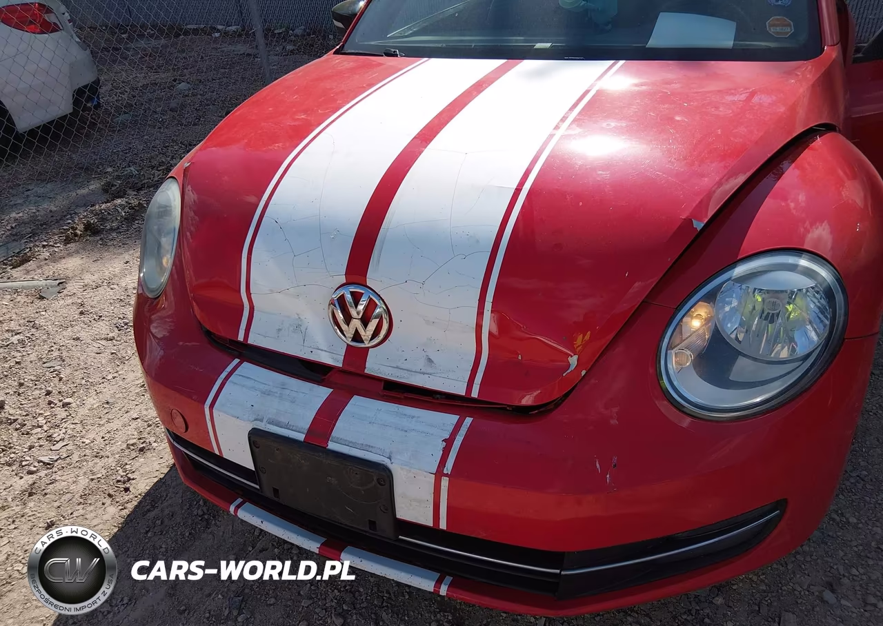 2012 Volkswagen Beetle 2.0T VIN:3VWV67AT5CM618144 - 6