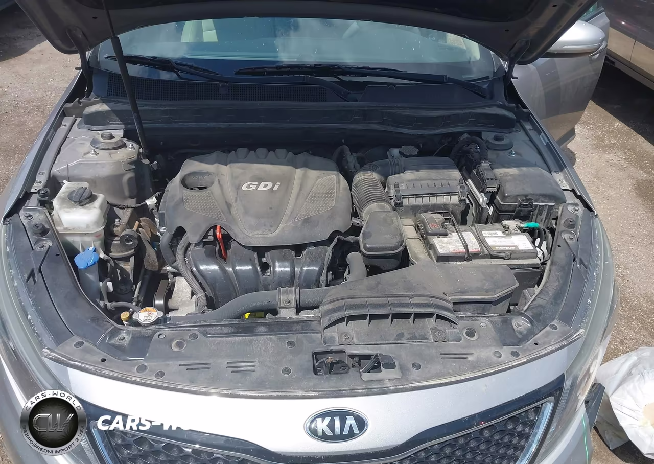 2015 Kia Optima Lx VIN:5XXGM4A79FG446208 - 10