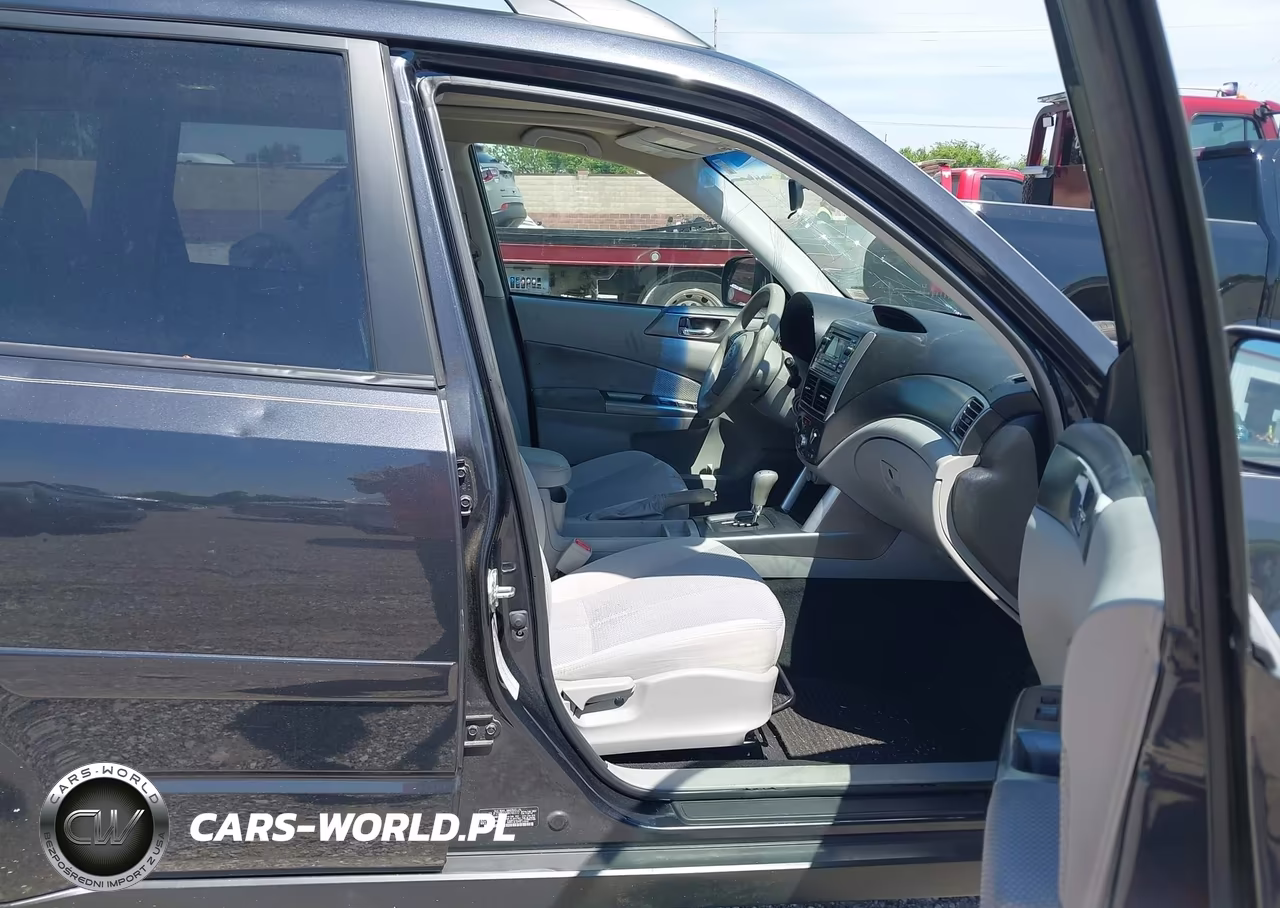2011 Subaru Forester 2.5X Premium VIN:JF2SHBCC5BH746372 - 5