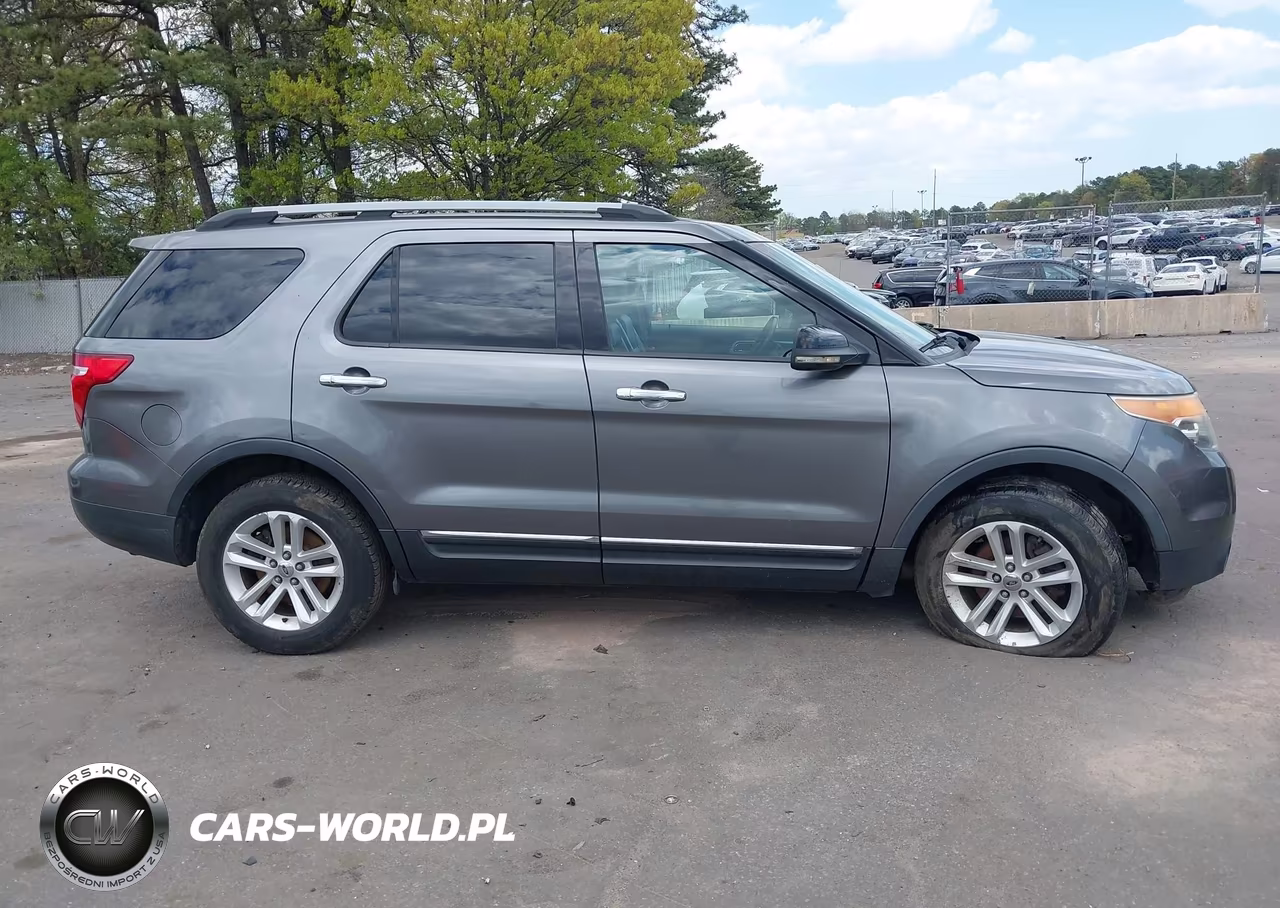 2011 Ford Explorer Xlt VIN:1FMHK8D81BGA29587 - 13