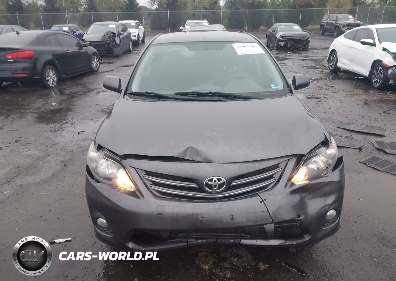 2013 Toyota Corolla S VIN:2T1BU4EE2DC110584 - 12