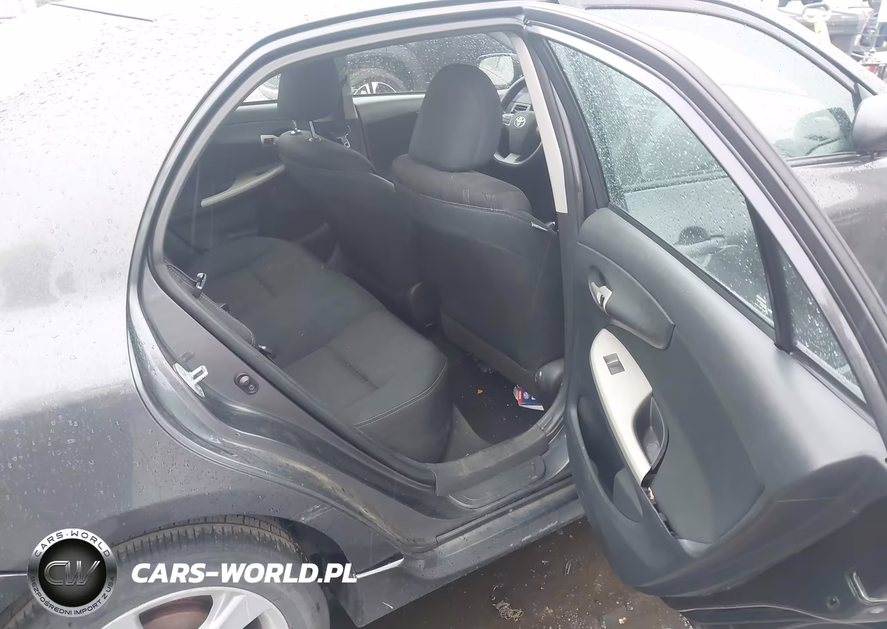 2013 Toyota Corolla S VIN:2T1BU4EE2DC110584 - 8