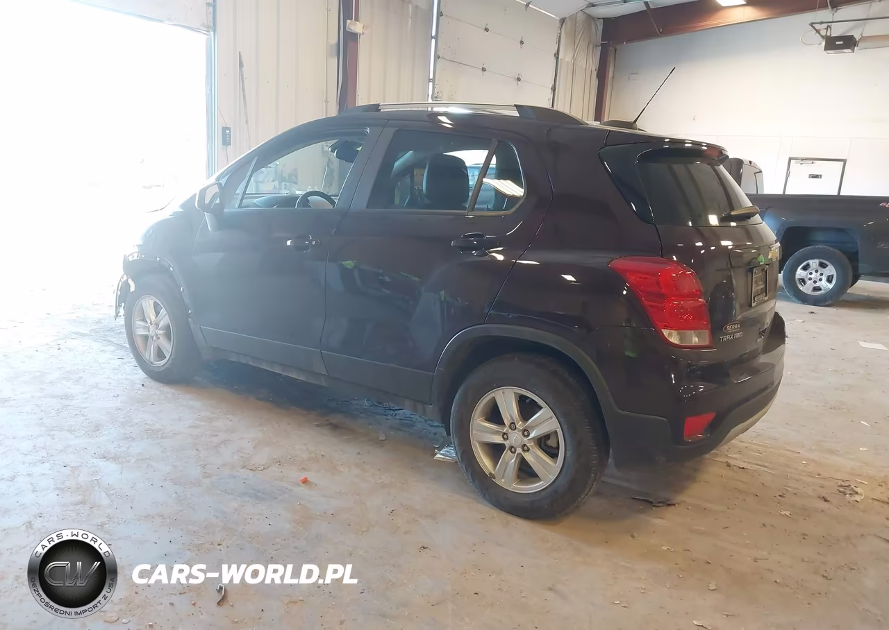 2022 Chevrolet Trax Awd Lt VIN:KL7CJPSM8NB513914 - 3
