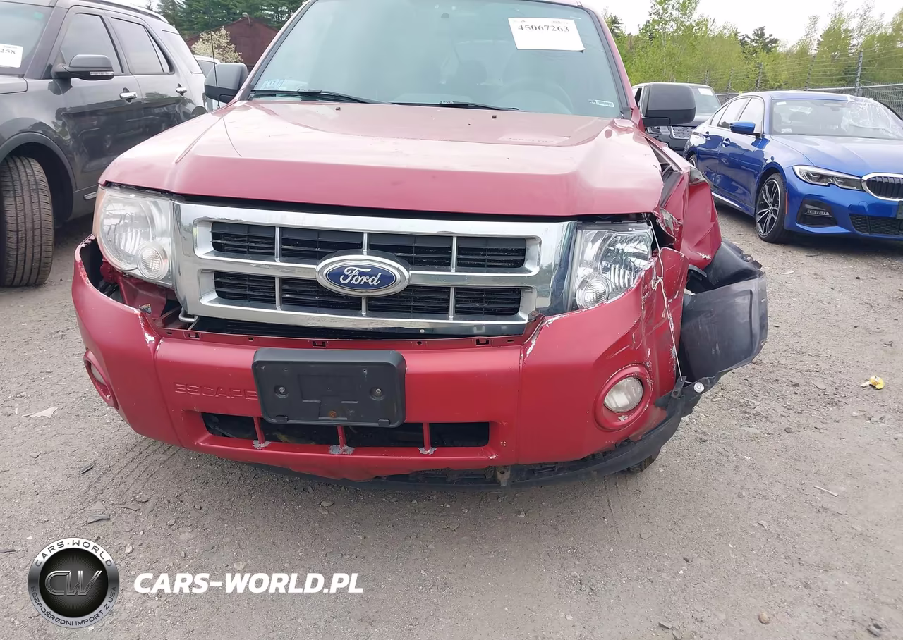 2011 Ford Escape Xlt VIN:1FMCU9DG9BKB63021 - 6