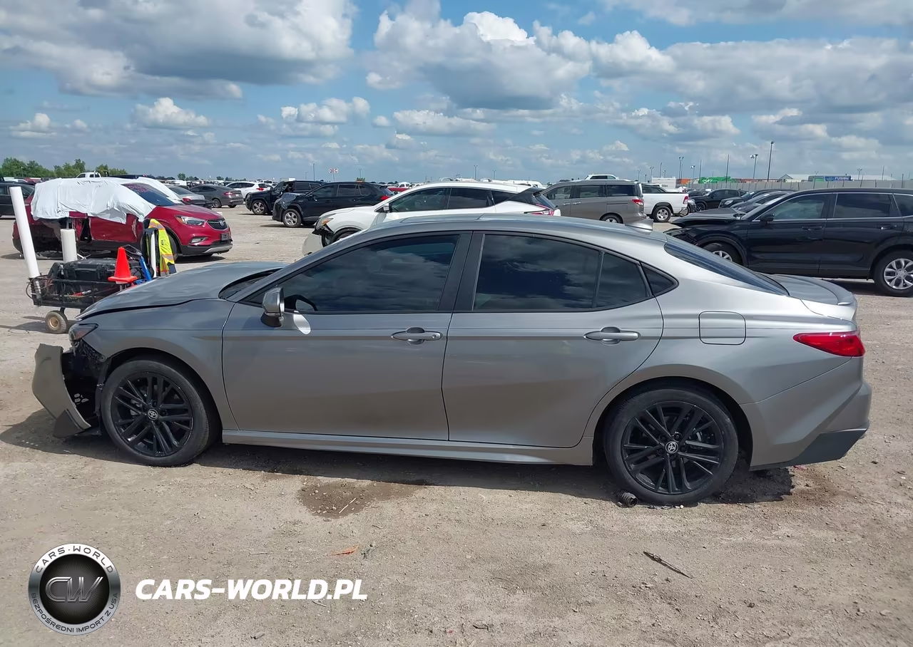 2025 Toyota Camry Se VIN:4T1DAACK7SU538705 - 14