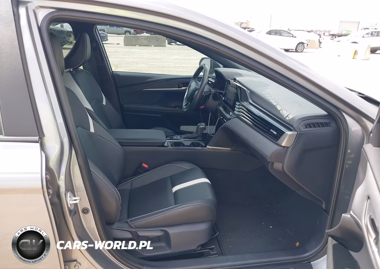 2025 Toyota Camry Se VIN:4T1DAACK7SU538705 - 5