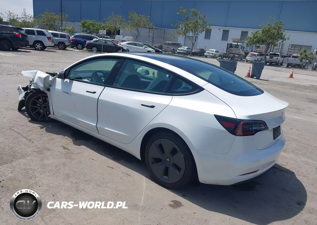 2023 Tesla Model 3 Rear-Wheel Drive VIN:5YJ3E1EA8PF479804 - 3
