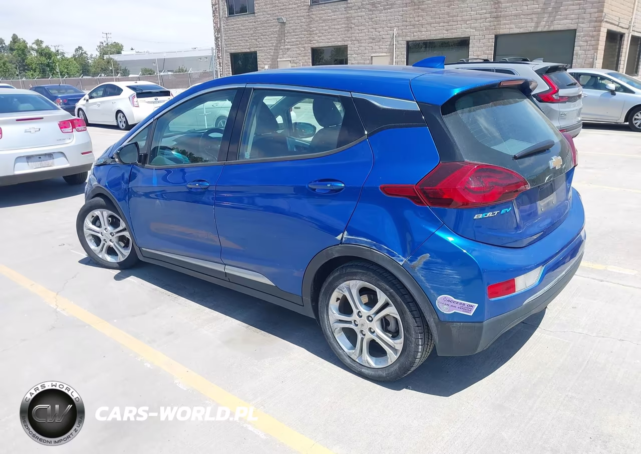 2019 Chevrolet Bolt Ev Lt VIN:1G1FY6S08K4104629 - 3