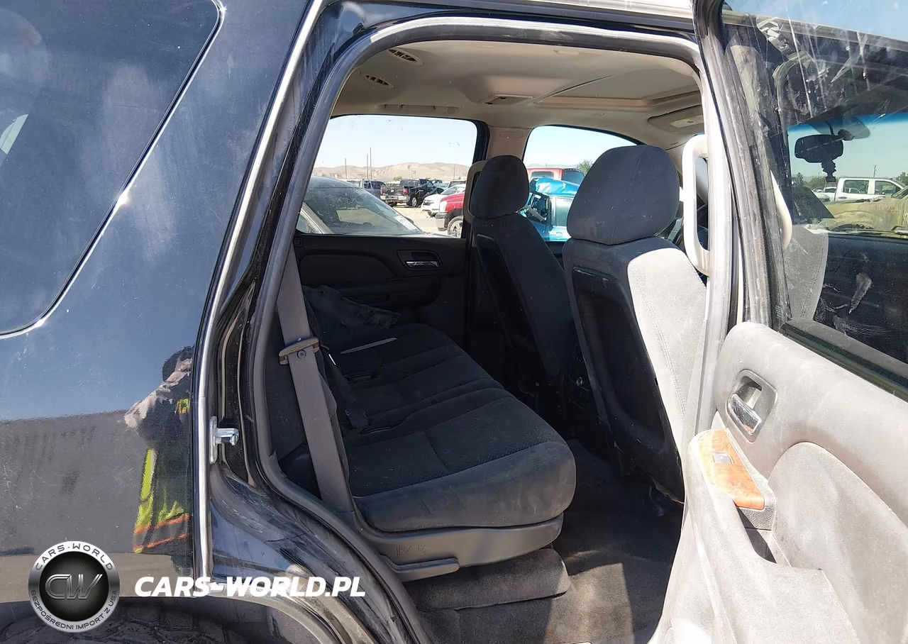 2008 Chevrolet Tahoe Lt VIN:1GNFC13J18J189542 - 8