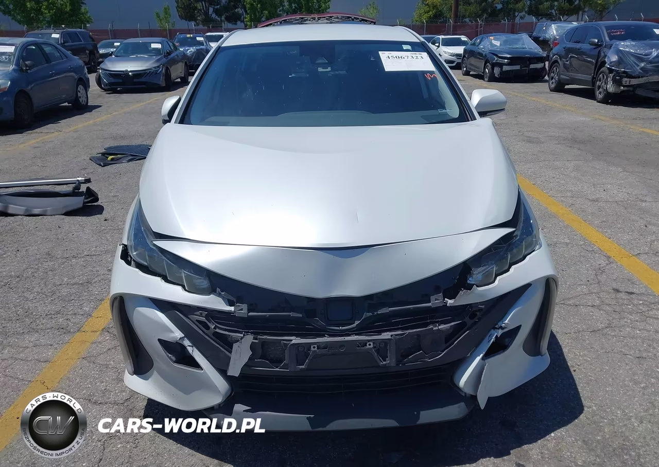 2021 Toyota Prius Prime Xle VIN:JTDKAMFP2M3166865 - 13