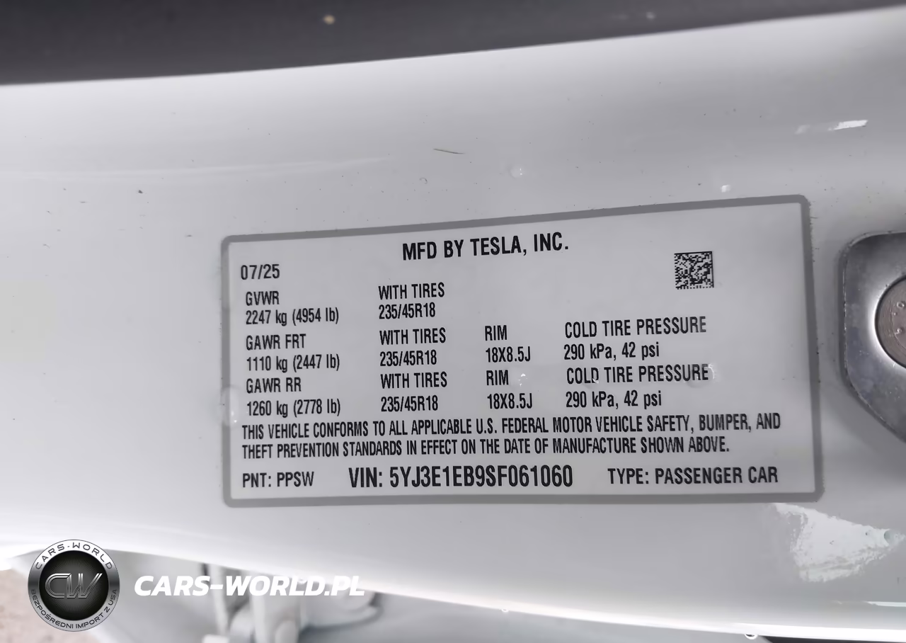 2025 Tesla Model 3 Long Range All-Wheel Drive VIN:5YJ3E1EB9SF061060 - 9