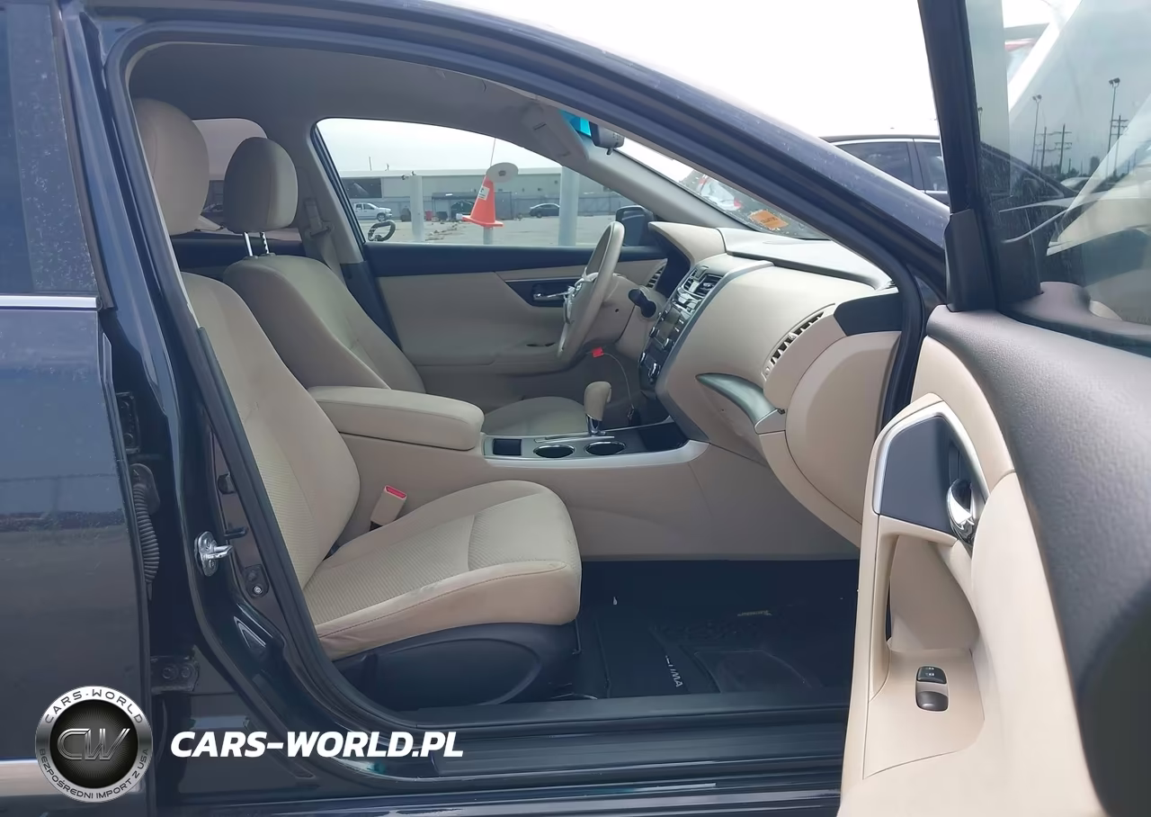 2015 Nissan Altima 2.5 S VIN:1N4AL3AP7FC103776 - 5