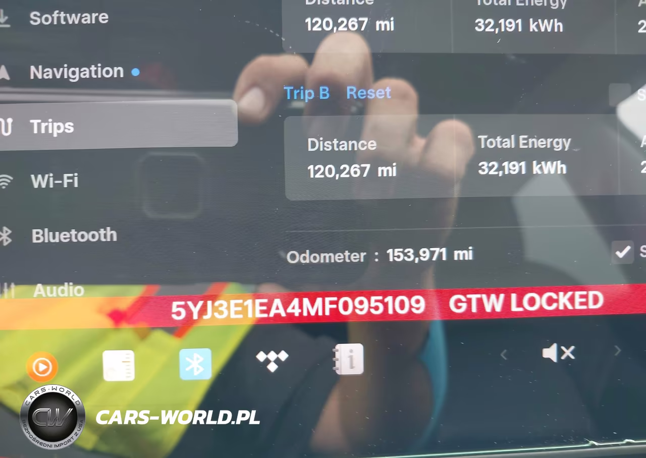 2021 Tesla Model 3 Standard Range Plus Rear-Wheel Drive VIN:5YJ3E1EA4MF095109 - 14