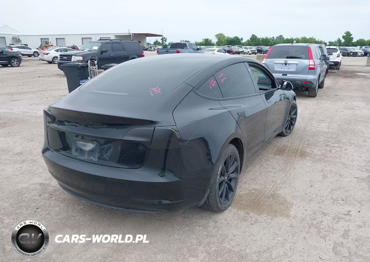 2021 Tesla Model 3 Standard Range Plus Rear-Wheel Drive VIN:5YJ3E1EA4MF095109 - 4