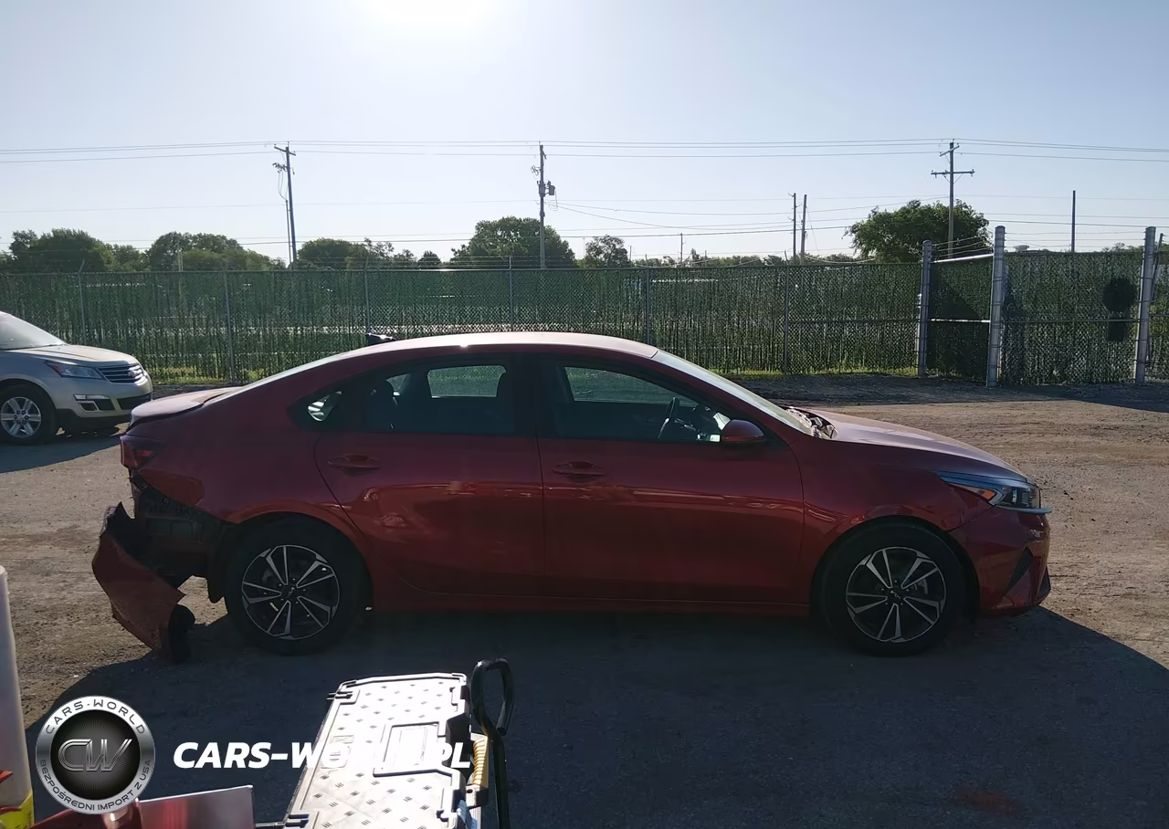 2024 Kia Forte Lxs VIN:3KPF24AD8RE712516 - 13