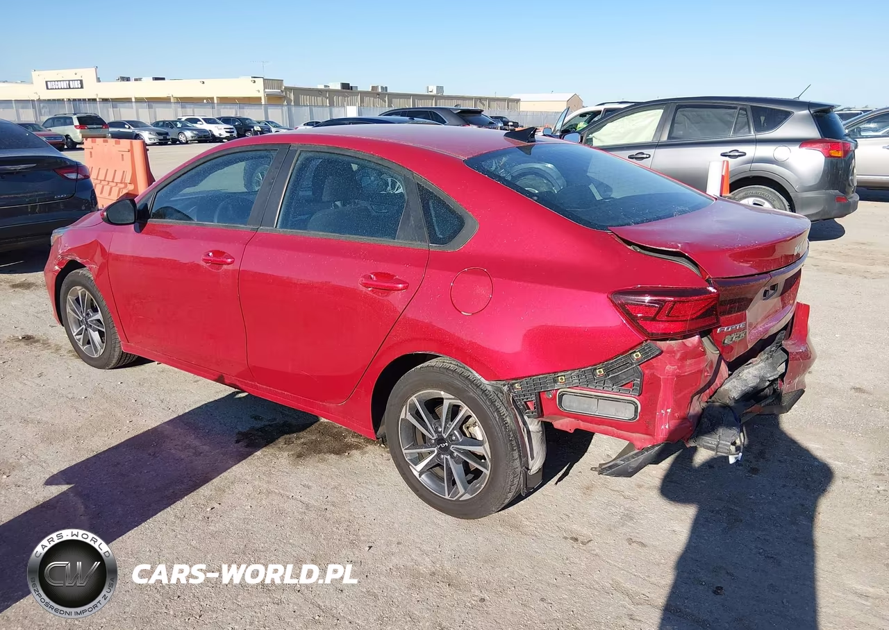 2024 Kia Forte Lxs VIN:3KPF24AD8RE712516 - 3