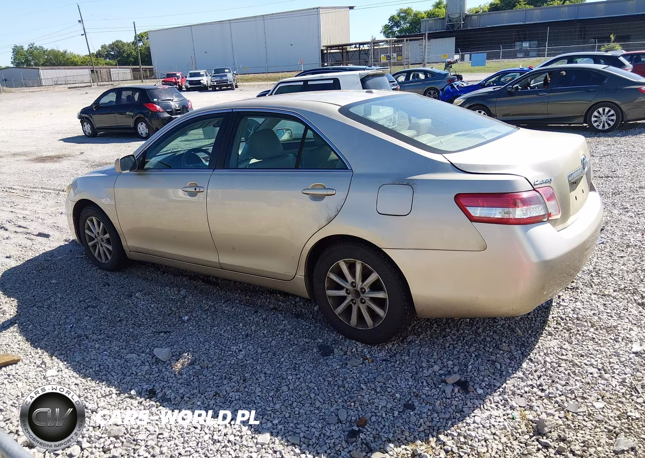 2010 Toyota Camry Xle VIN:4T4BF3EK5AR023367 - 3