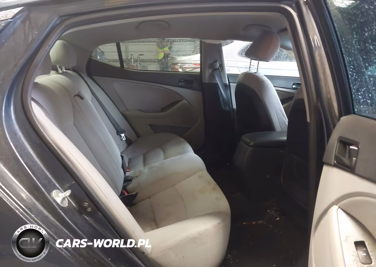 2015 Kia Optima Lx VIN:KNAGM4A76F5535266 - 8