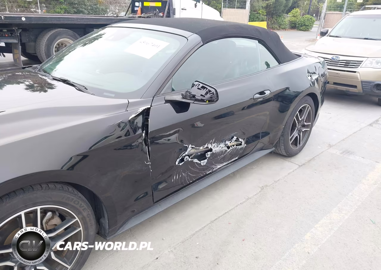 2021 Ford Mustang Ecoboost Premium VIN:1FATP8UH6M5121024 - 6