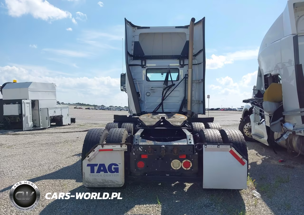 2022 Volvo Vnr VIN:4V4WC9EH0NN602612 - 15