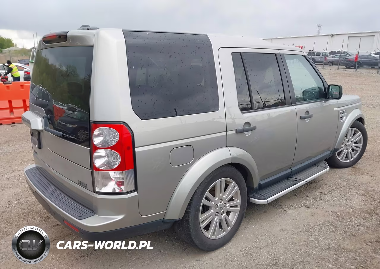 2010 Land Rover Lr4 VIN:SALAF2D43AA527174 - 4