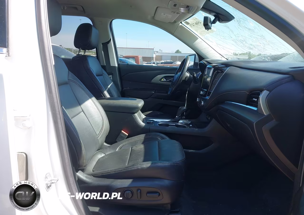 2020 Chevrolet Traverse Fwd Lt Leather VIN:1GNERHKW3LJ151996 - 5