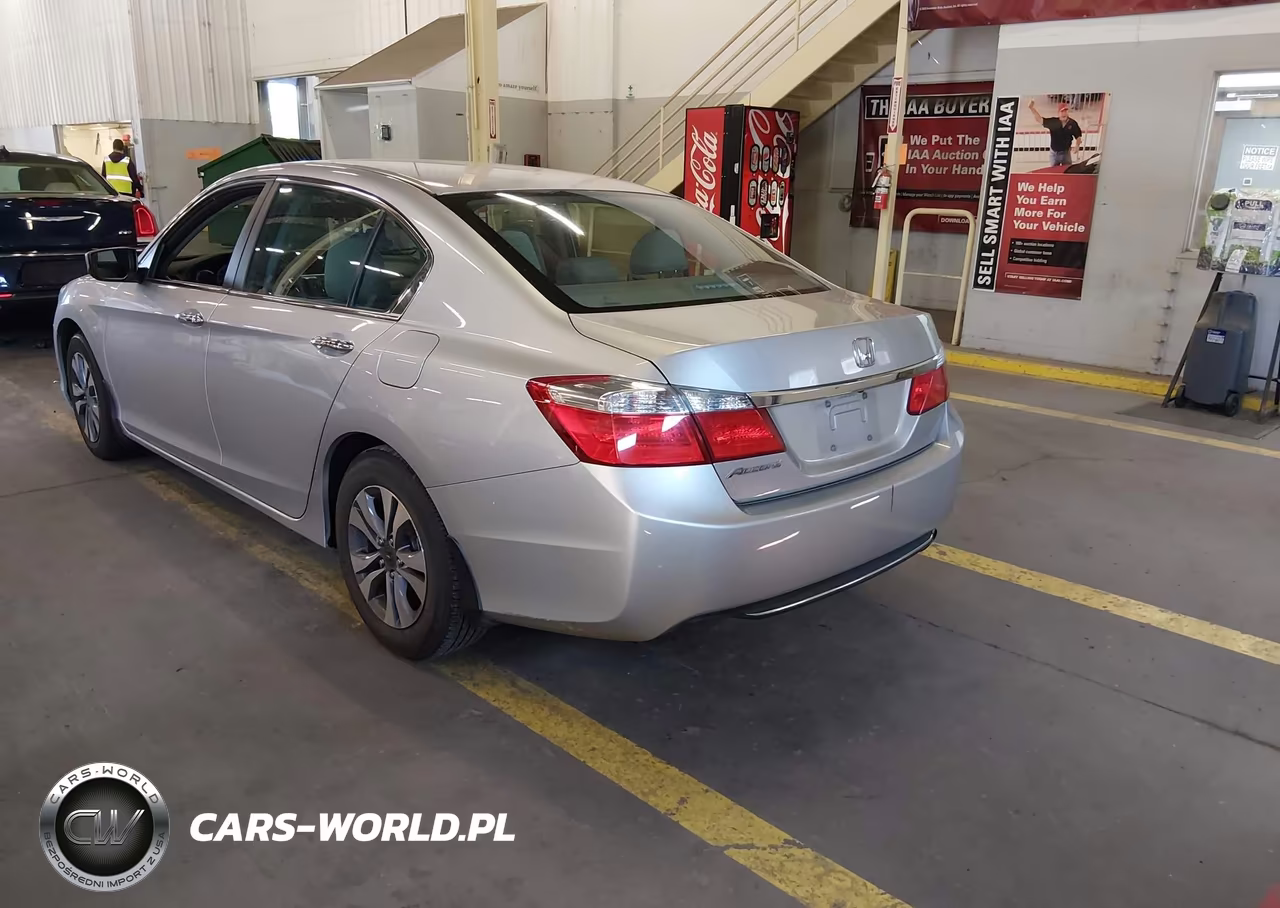 2013 Honda Accord Lx VIN:1HGCR2F31DA210799 - 3