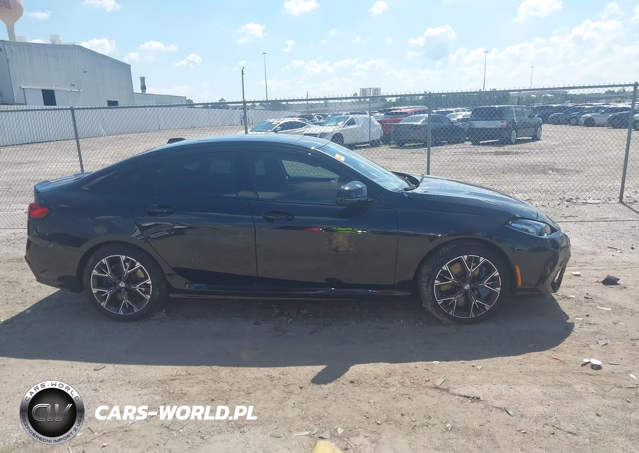 2025 BMW M235 Gran Coupe xDrive VIN:WBA33GG03S7T65055 - 13