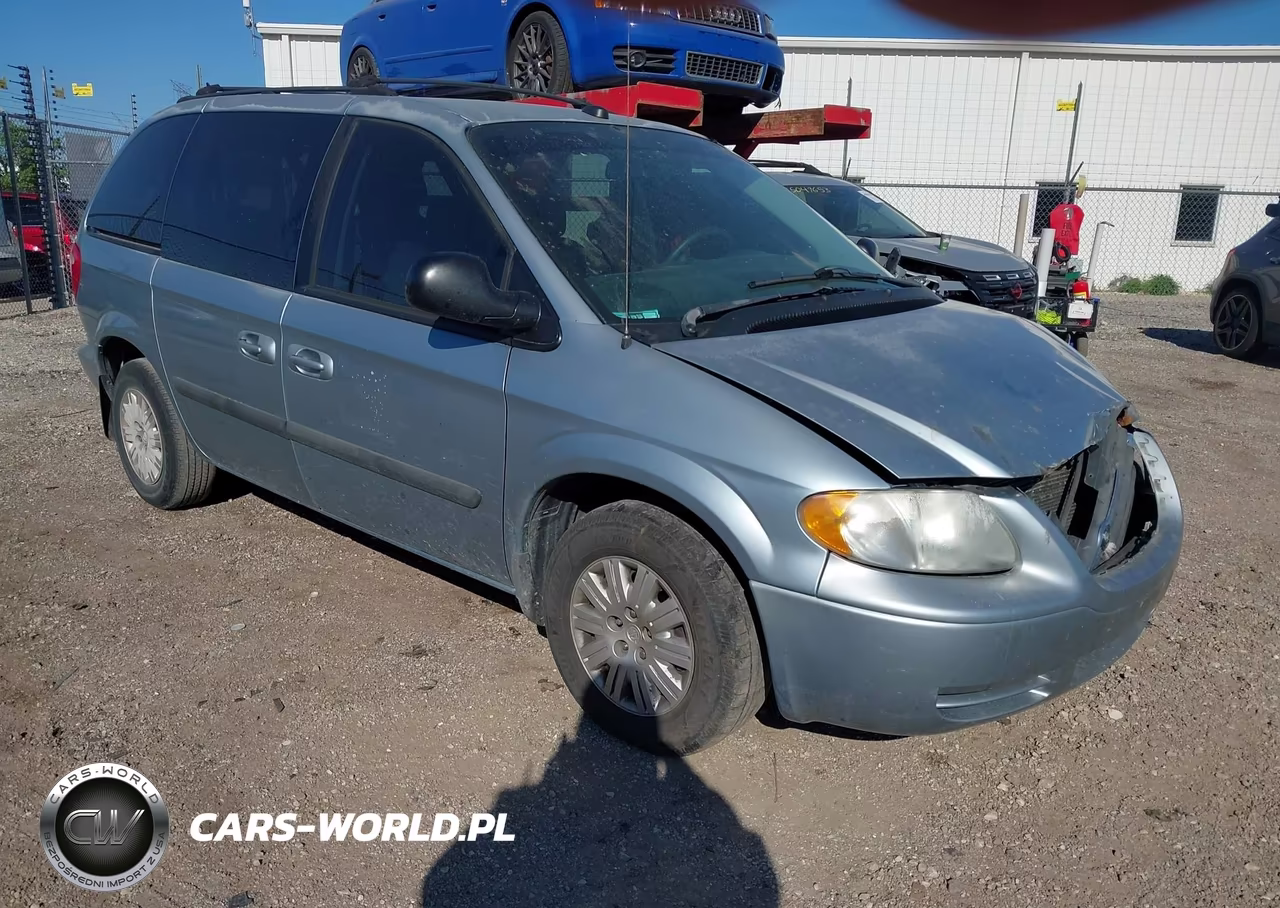2005 Chrysler Town & Country